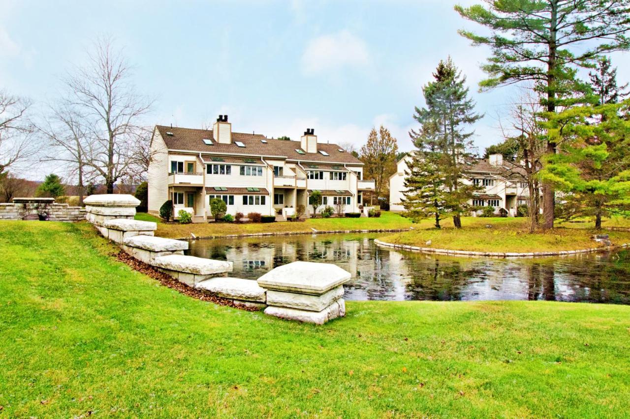 The Ponds At Foxhollow Lenox Luaran gambar